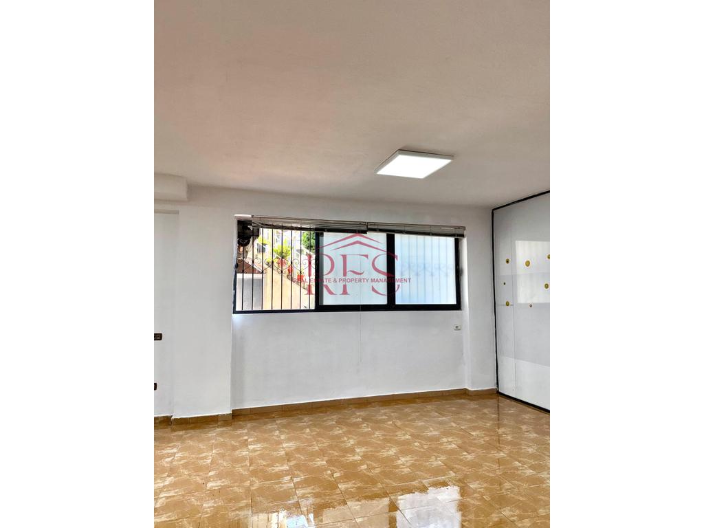 Gallery 01