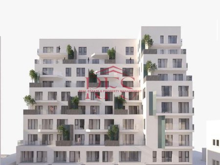 📍 Shitet Apartament 1+1 – Rruga Qemal Stafa (afer Pazarit të Ri)