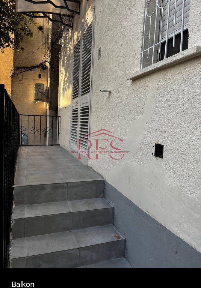 📍 Adresa: Bulevardi Zogu I, Kat i Parë
🏠 Qira – Apartament pranë Min.Drejtesise 1+1