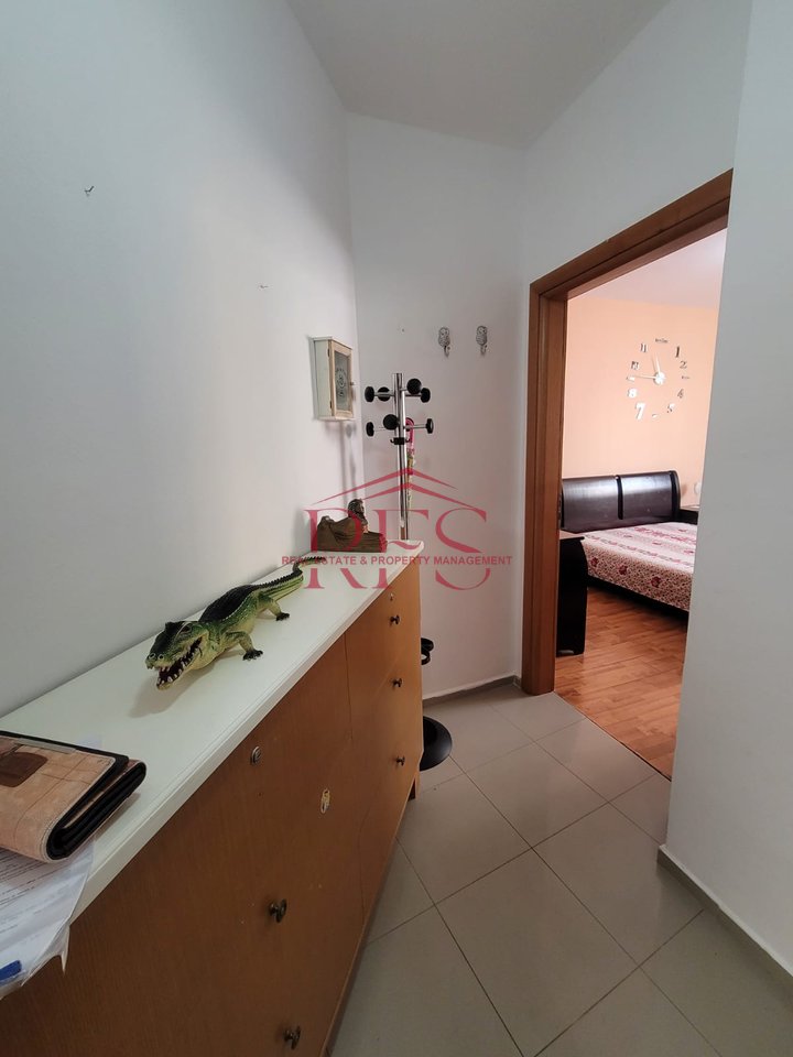 🏠 Jepet me qira apartament 1+1 në Fresk!