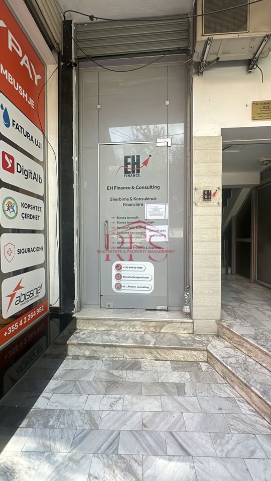 🟢 Shop for Rent - 21 m² Near Myslym Shyri