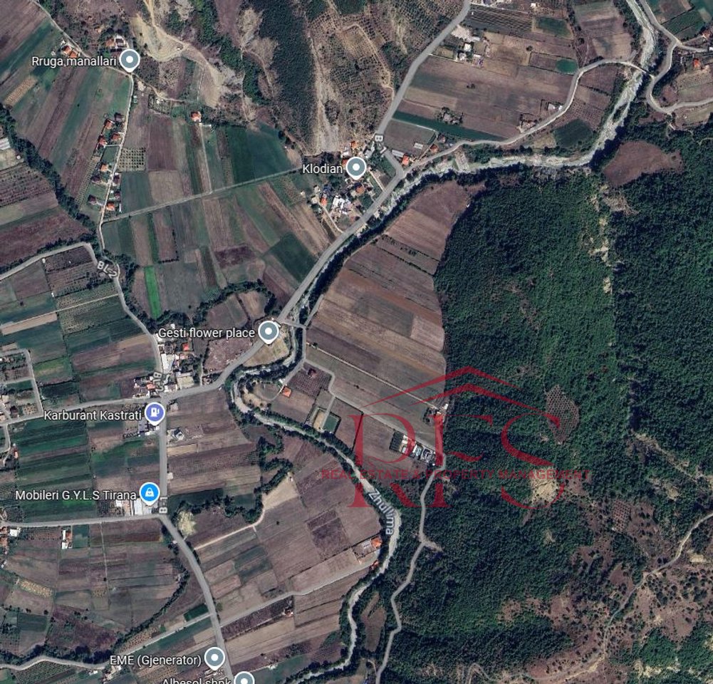 🔥TOKË PËR SHITJE NË BALDUSHK, 
Mundësi për ndërtimin e një shtëpie mikpritëse, restorant 
📍 Vendndodhja: Baldushk, Tiranë