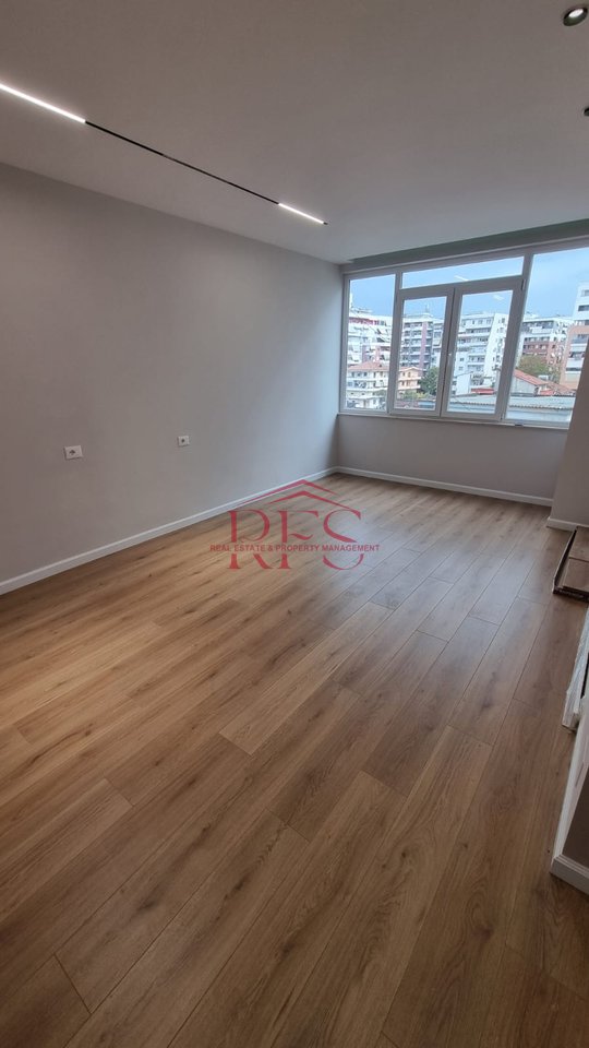 ASTIR – Shitet Apartament 1+1 pranë Vila L!