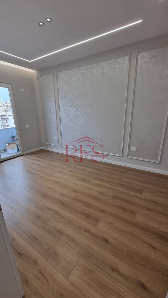 ASTIR – Shitet Apartament 1+1 pranë Vila L!
