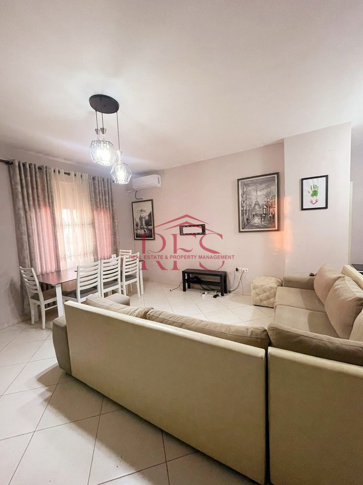 🏡 Jepet me Qira Apartament 2+1 ne Fresk
Kati i 7-të, me çip & ashensor personal