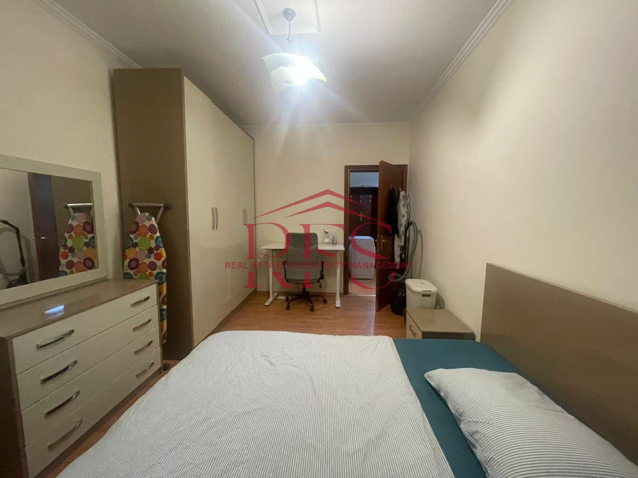 1+1 apartment, with elevator 450
By the river near the court, Myslym Shyri