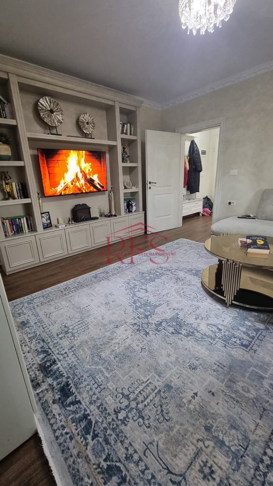 Shitet Apartament 2+1 i Investuar – Rruga e Durrësit