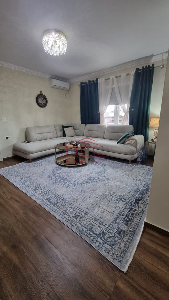 Shitet Apartament 2+1 i Investuar – Rruga e Durrësit