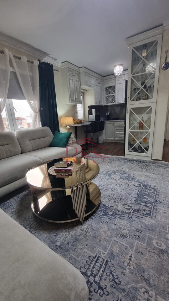 Shitet Apartament 2+1 i Investuar – Rruga e Durrësit