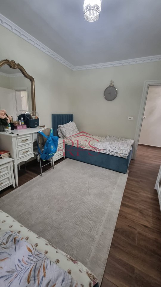 Shitet Apartament 2+1 i Investuar – Rruga e Durrësit