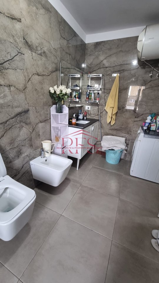 Shitet Apartament 2+1 i Investuar – Rruga e Durrësit