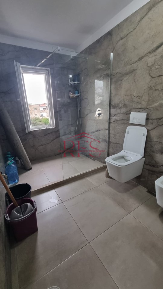 Shitet Apartament 2+1 i Investuar – Rruga e Durrësit