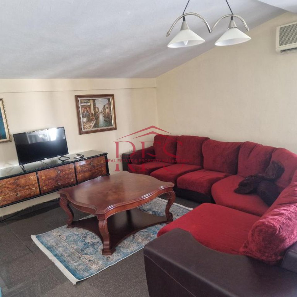 🏡 Appartamento in Affitto – 2+1 + Angolo cottura + 3 Balconi📍 Via “Besa”💵 45.000 Lek/giorno (preferite ragazze)
