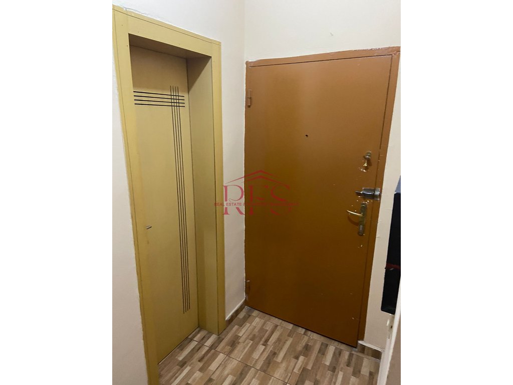 Gallery 01