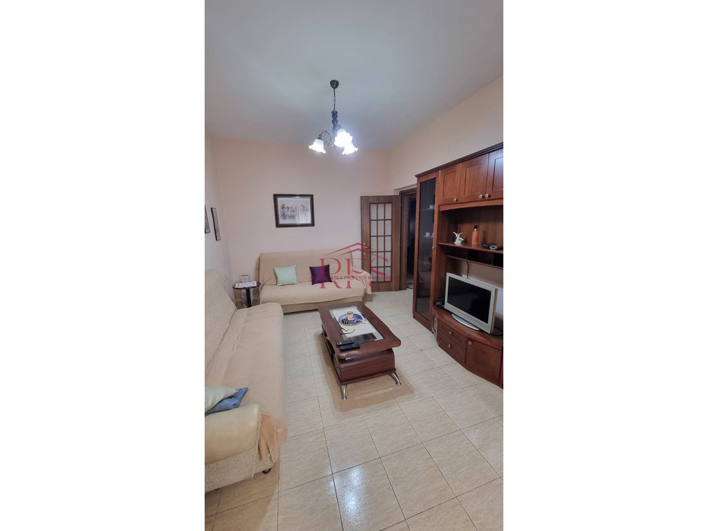 Gallery 01