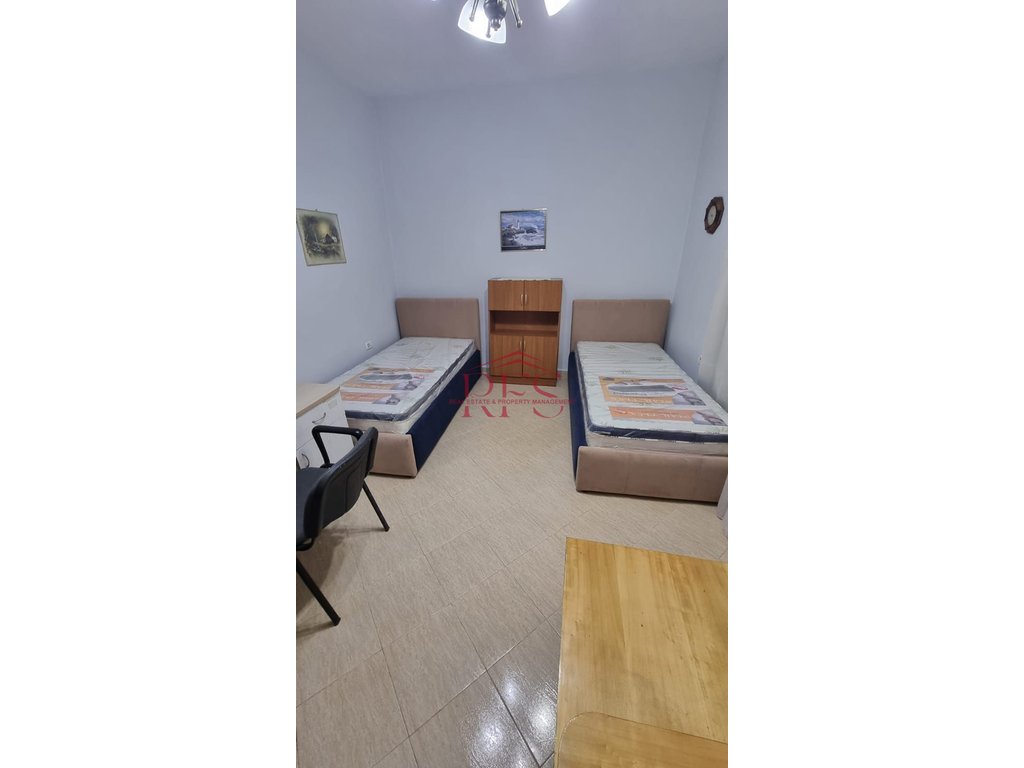 Gallery 01