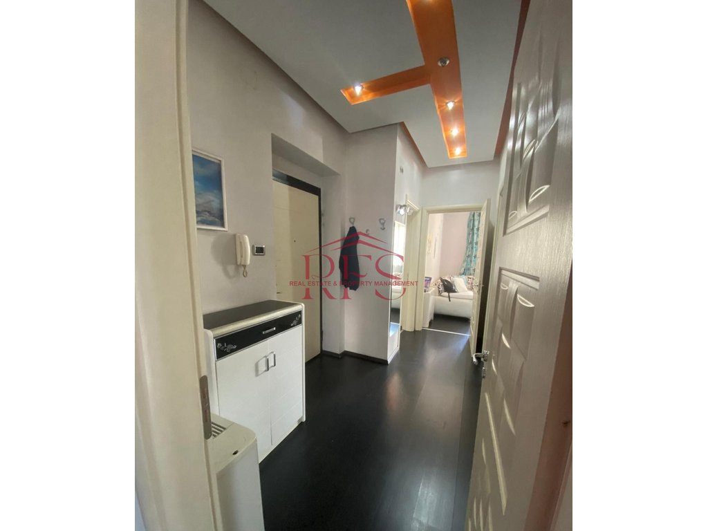 Gallery 01