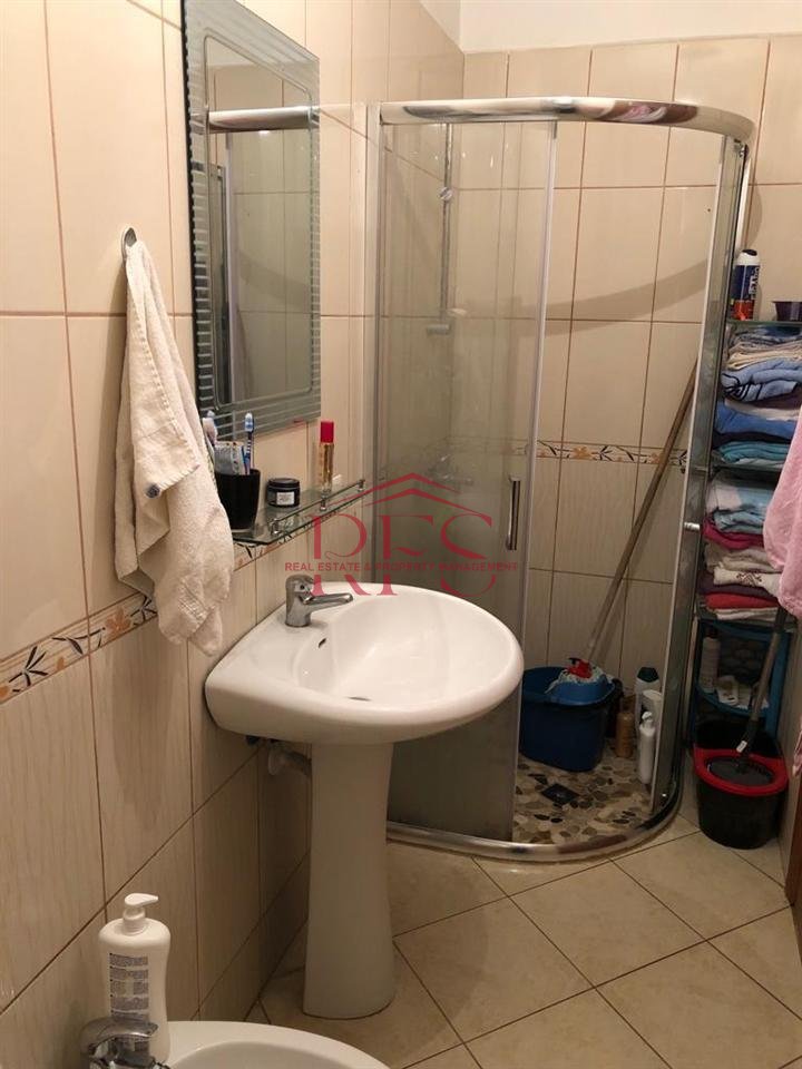 🏠 Apartment 2+1+2 for rent, 550  
📍 5 Maji Street, ARELA Buildings, Tirana