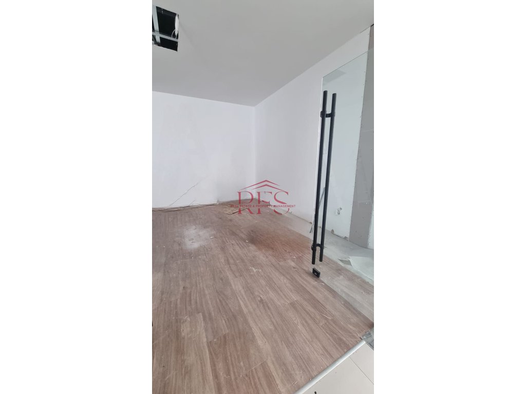 Gallery 01