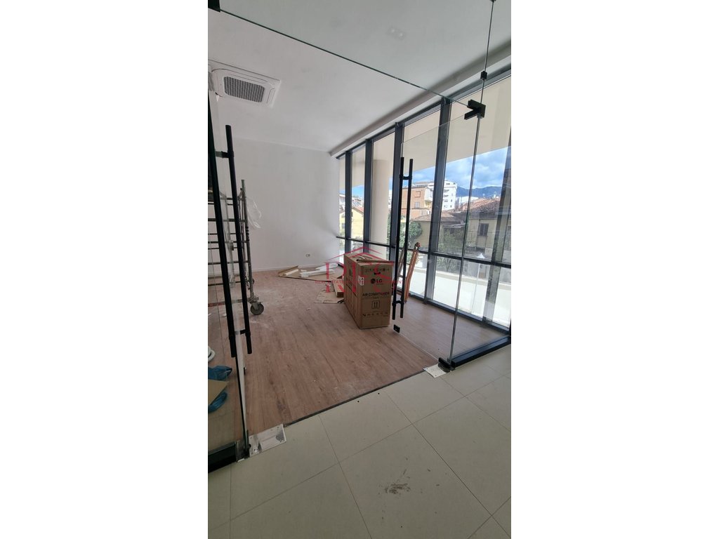 Gallery 01