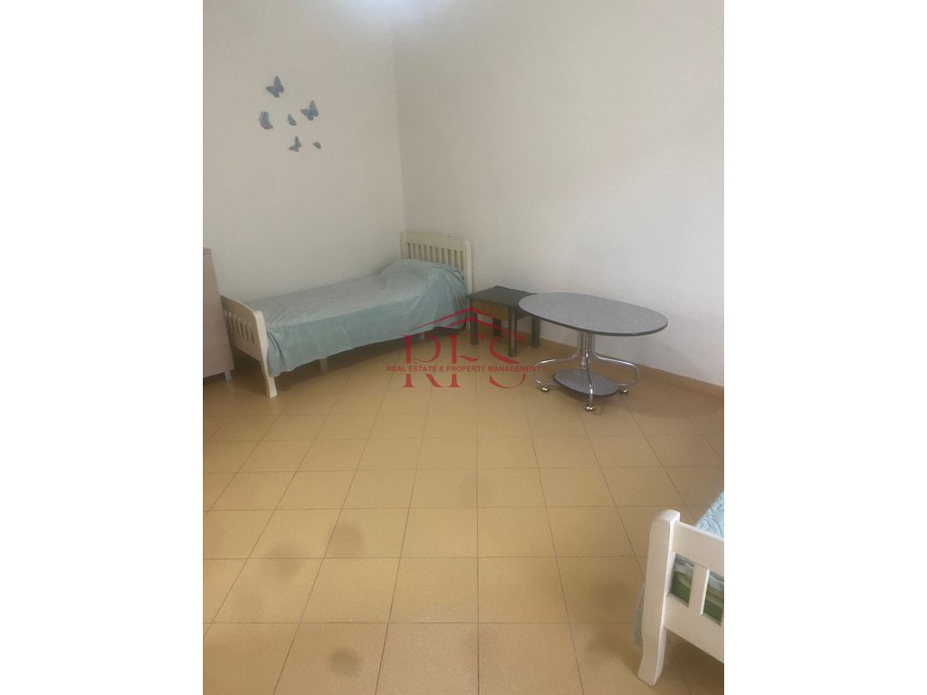 Gallery 01