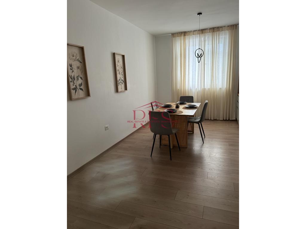 Gallery 01