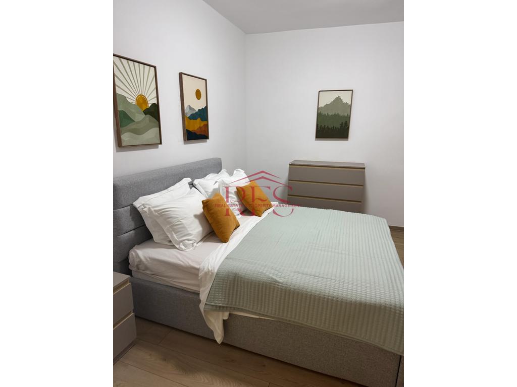 Gallery 01