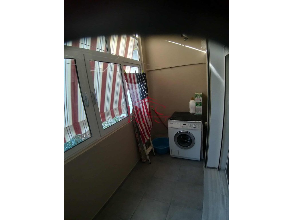 Gallery 01
