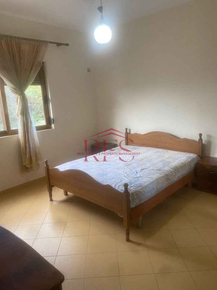 📍 For Rent Entrance 2+1 – in Porcelan near UET (Private House)