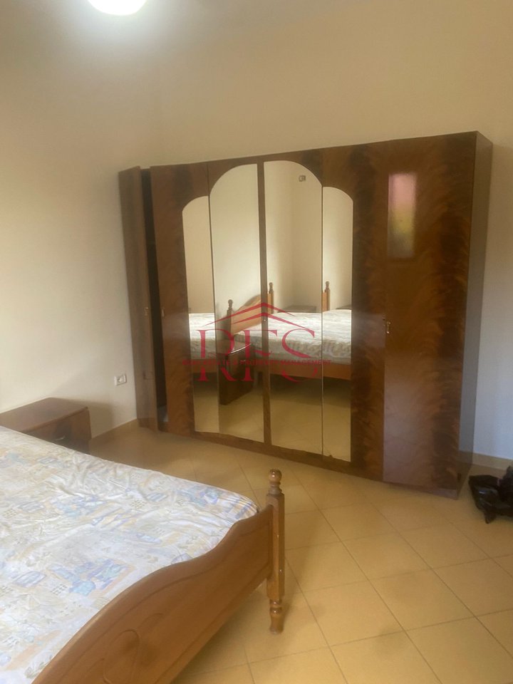 📍 For Rent Entrance 2+1 – in Porcelan near UET (Private House)