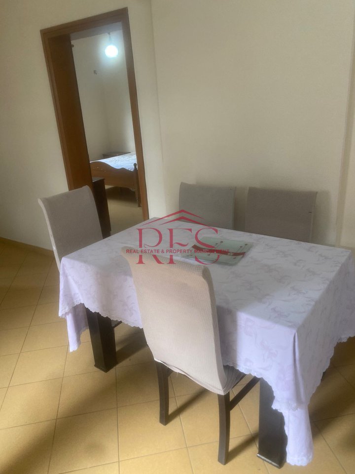 📍 For Rent Entrance 2+1 – in Porcelan near UET (Private House)