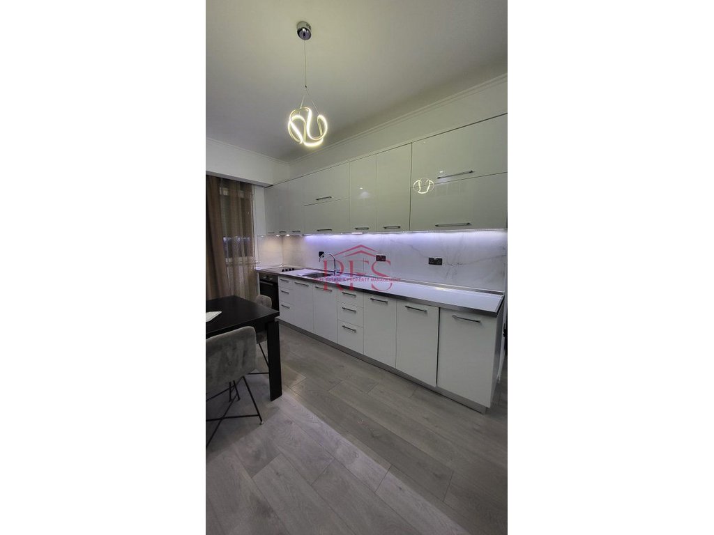 Gallery 01