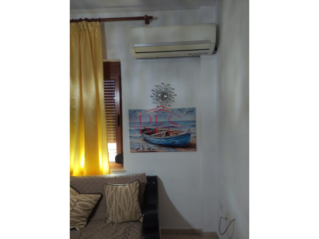 Gallery 01