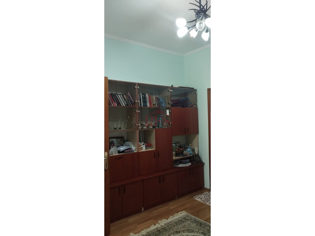 Gallery 01