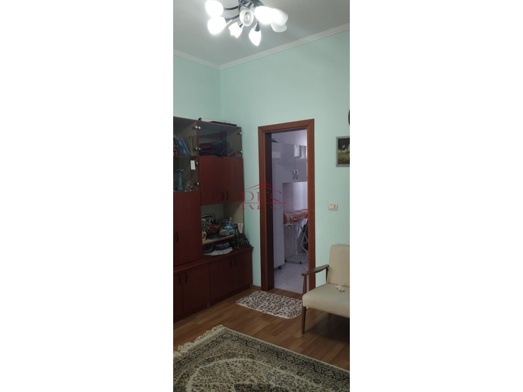 Gallery 01