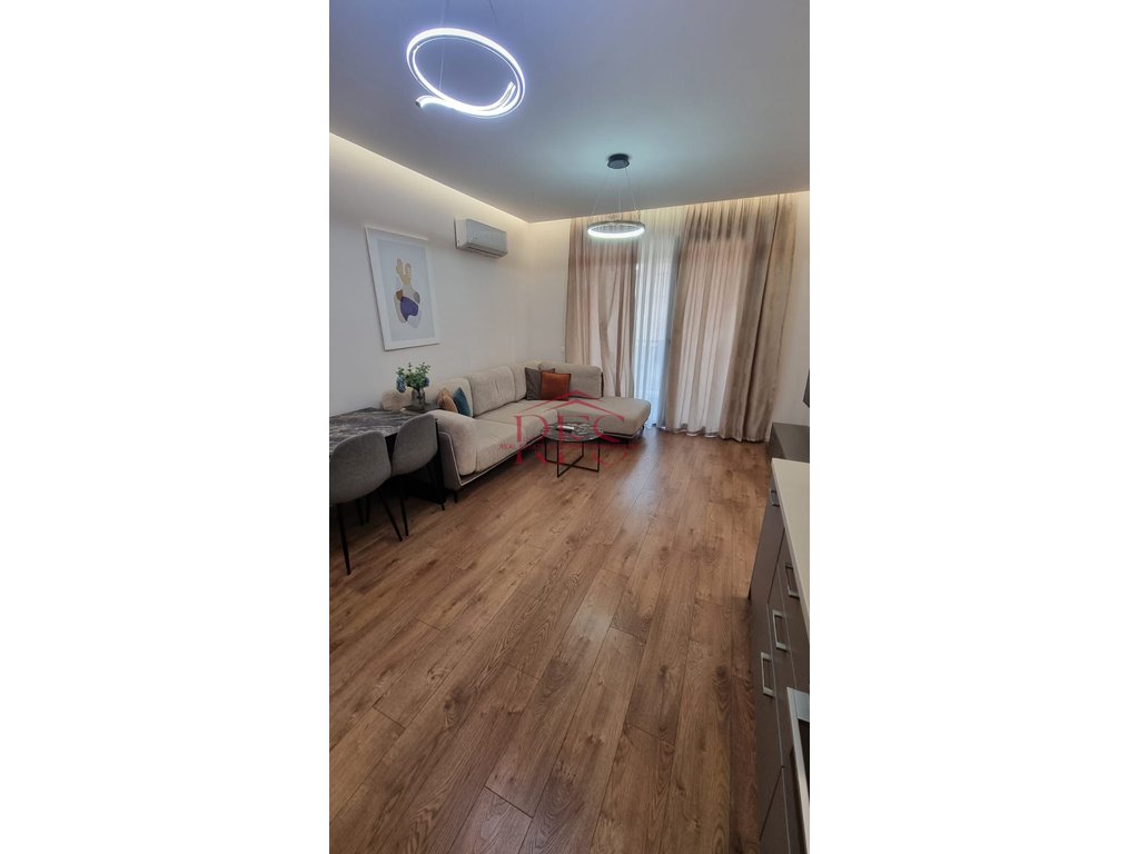 Gallery 01