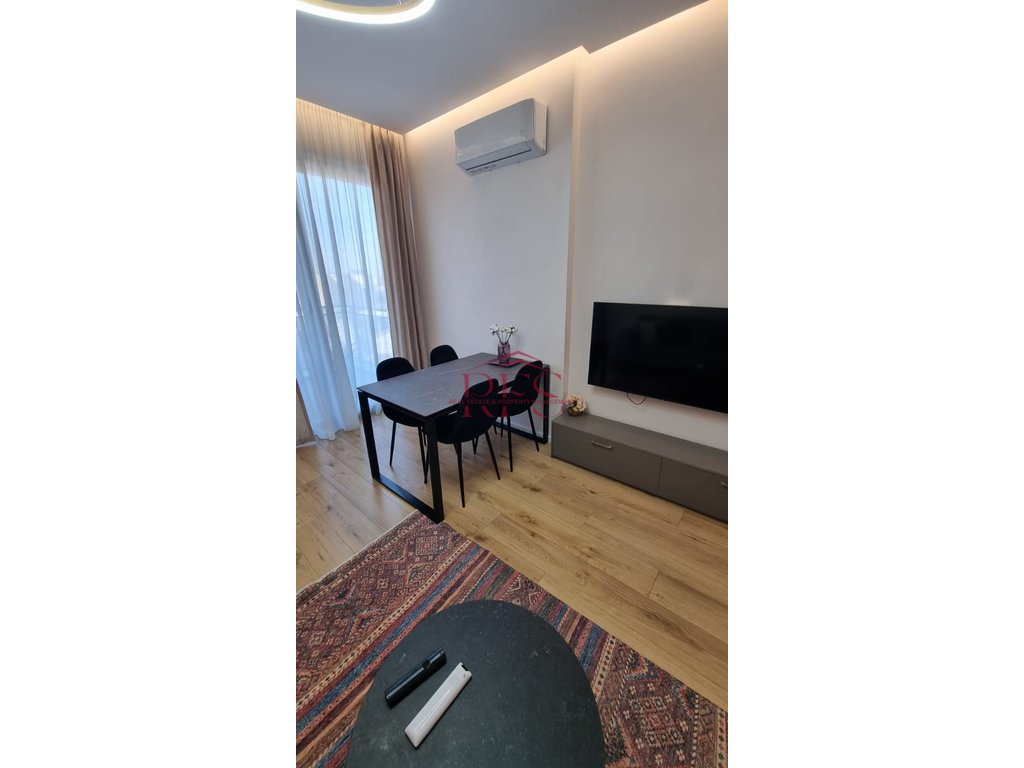 Gallery 01