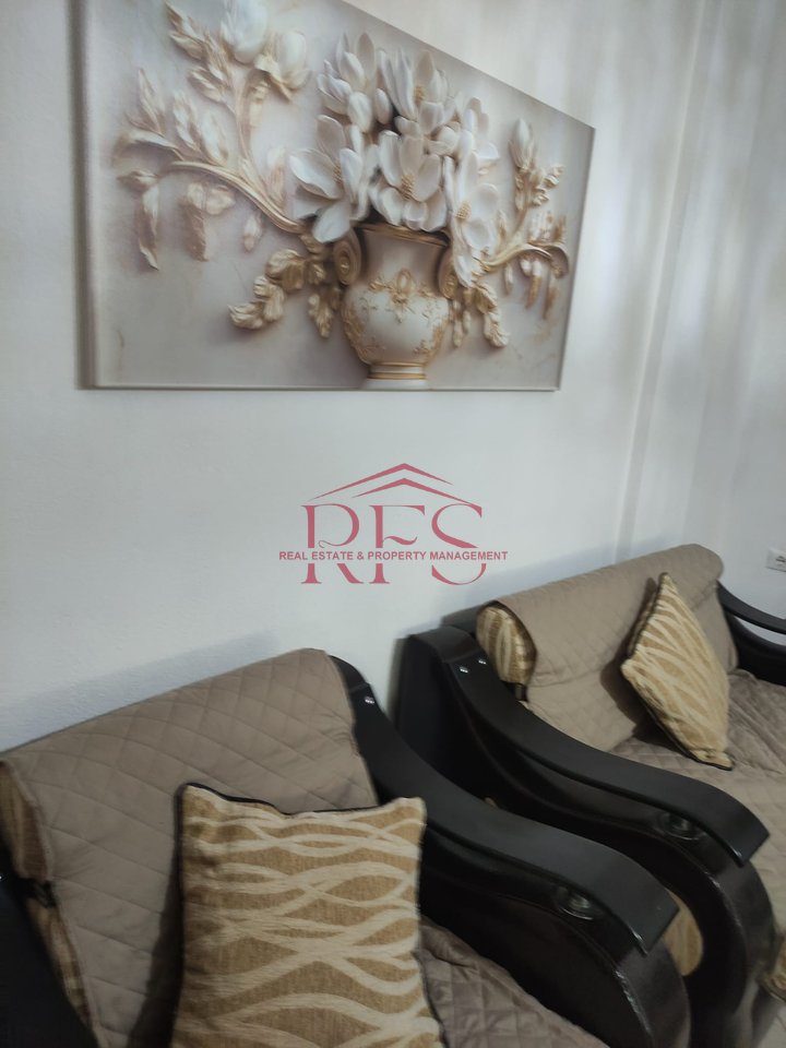 🏡 Jepet me qira kati i tretë i një vile trekatëshe prane SIRI KODRA