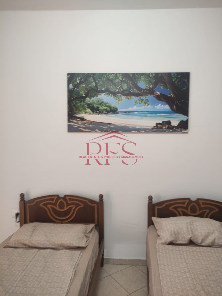 🏡 Jepet me qira kati i tretë i një vile trekatëshe prane SIRI KODRA