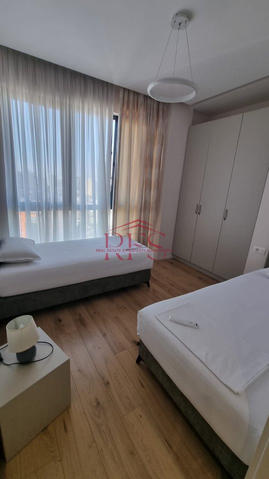 2+1 ME QERA TE RRUGA KOSOVAREVE