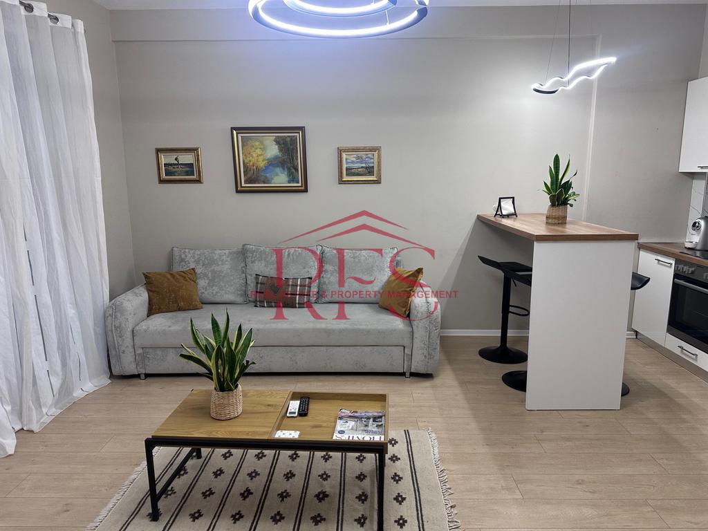 Gallery 01