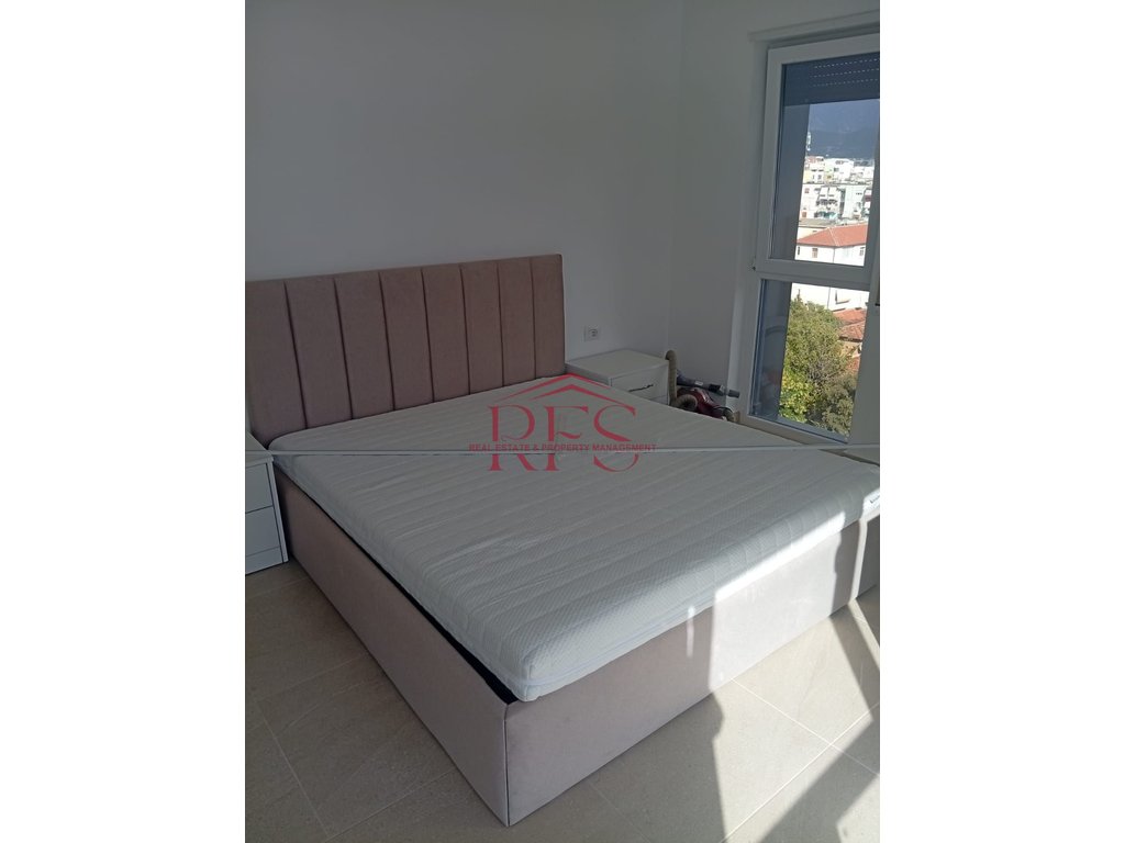 Gallery 01