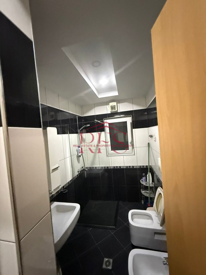📍 Jepet me Qera Apartament 2+1+2+🅿 – Astir, pranë Bar Oslo