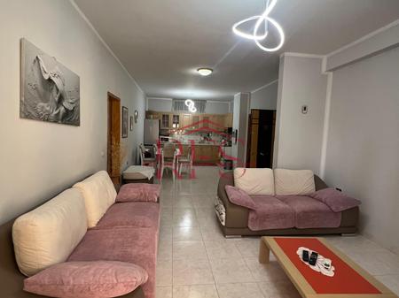 ✅ JEPET ME QERA APARTAMENT 3+1 TEK 📍 AMBASADA GJERMANE

Vendodhje 📍 Ambasada Gjermane
🛏️ Tipologjia: 3+1
🏢 Kati 3 me ashensor
🛋️ Super i mobiluar
💶 Çmimi: 700 Euro/Muaji (i padiskutueshëm)

Gati për banim!
F RFS REAL ESTATE