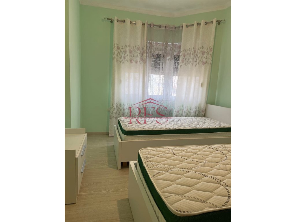 Gallery 01