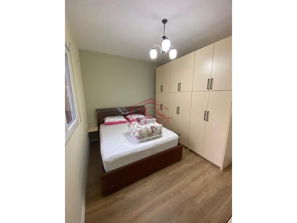 Gallery 01