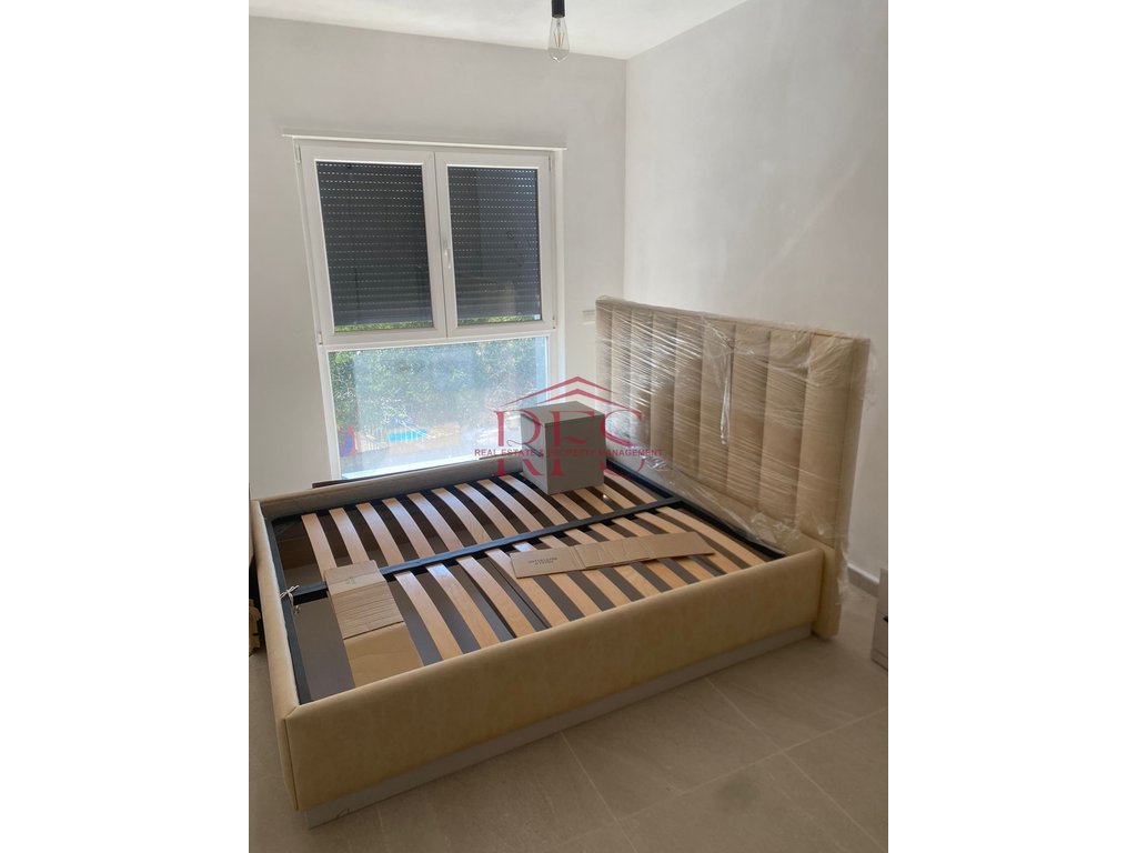 Gallery 01