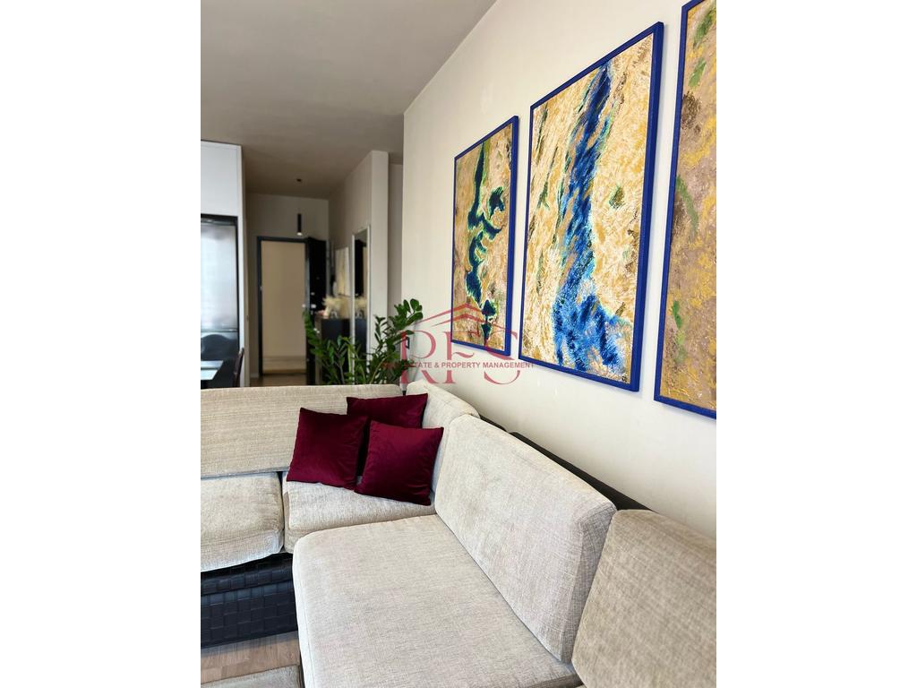 Gallery 01