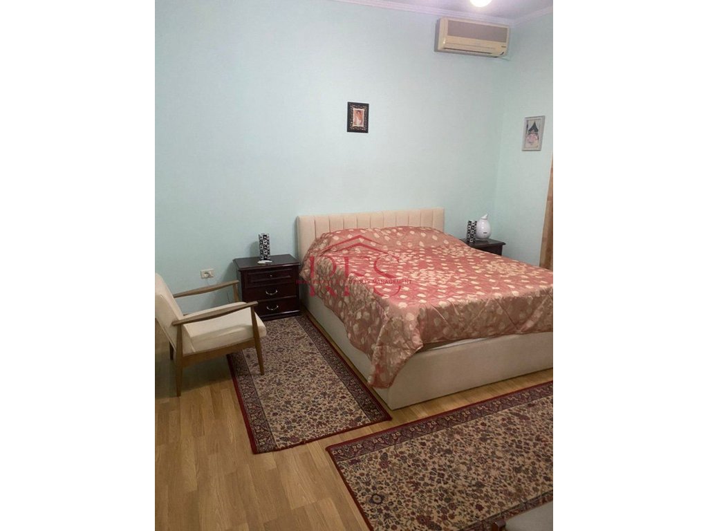 Gallery 01