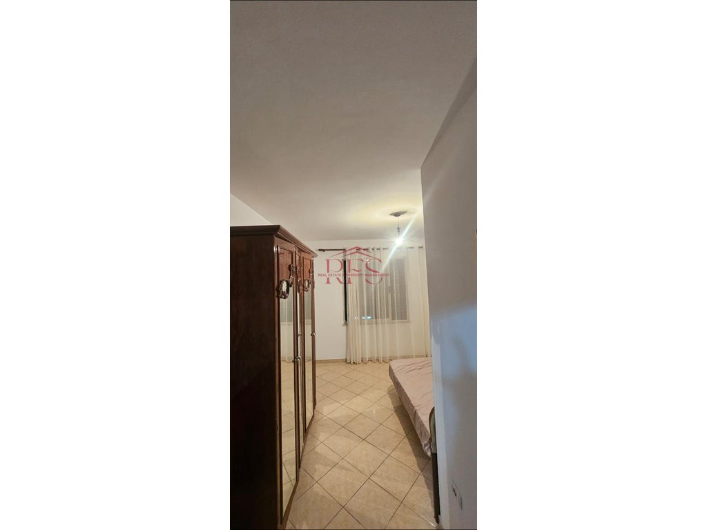 Gallery 01